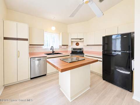 933 Wateroak Drive, Palm Bay FL - photo 18 of 55