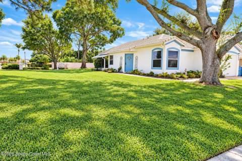 933 Wateroak Drive, Palm Bay FL - photo 9 of 55