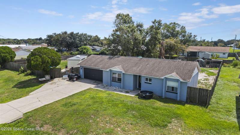 2 bedroom Single Family Residence at 3379 Kilbee Street, Pine Hill Manor Phase II, Mims — photo 3