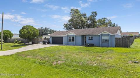 3379 Kilbee Street, Mims FL - photo 6 of 39