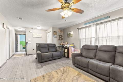 3379 Kilbee Street, Mims FL - photo 10 of 39