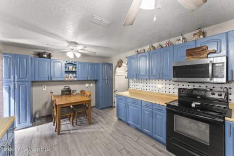 3379 Kilbee Street, Mims FL - photo 15 of 39