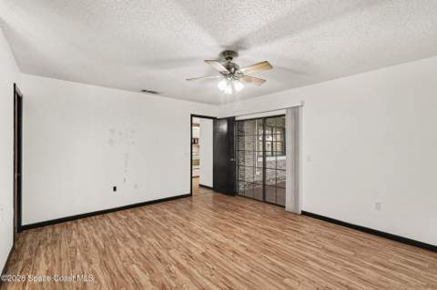 806 Hawser Street, Palm Bay FL - photo 10 of 24