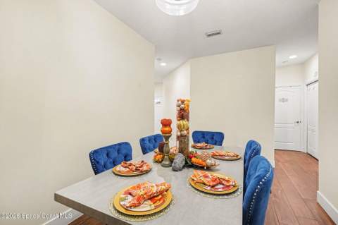 1020 Venetian Drive #102, Melbourne FL - photo 11 of 35