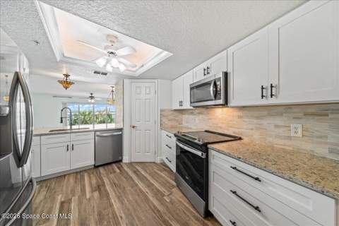 102 Riverside Drive #203, Cocoa FL - photo 11 of 44