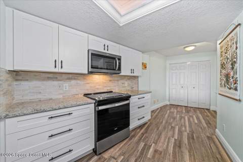 102 Riverside Drive #203, Cocoa FL - photo 13 of 44