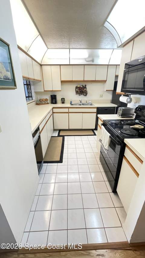 1540 Riverside Drive #8 (302), Titusville FL - photo 14 of 28