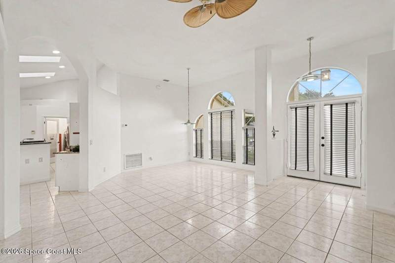 3 bedroom Single Family Residence at 850 Erfurt Street, Port Malabar Unit 48, Palm Bay — photo 4