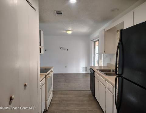 312 Brescia Street, Palm Bay FL - photo 15 of 68