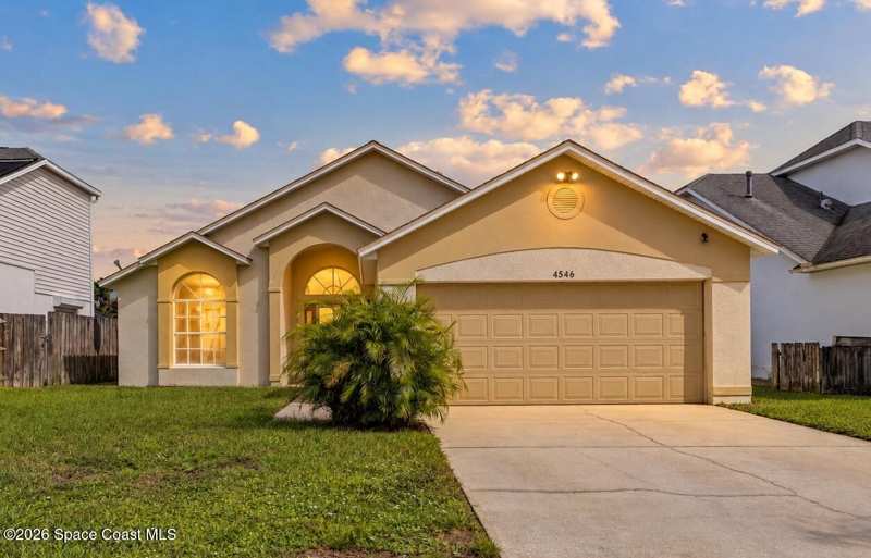 3 bedroom Single Family Residence at 4546 Rivermist Drive, Pebble Creek, Melbourne — photo 1