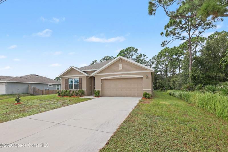 4 bedroom Single Family Residence at 1342 Jupiter Boulevard, Port Malabar Unit 14, Palm Bay — photo 3
