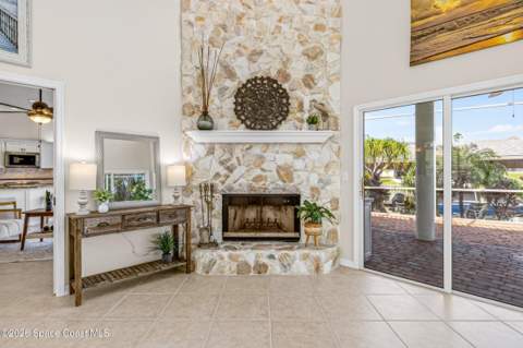 404 Riverview Lane, Melbourne Beach FL - photo 12 of 69