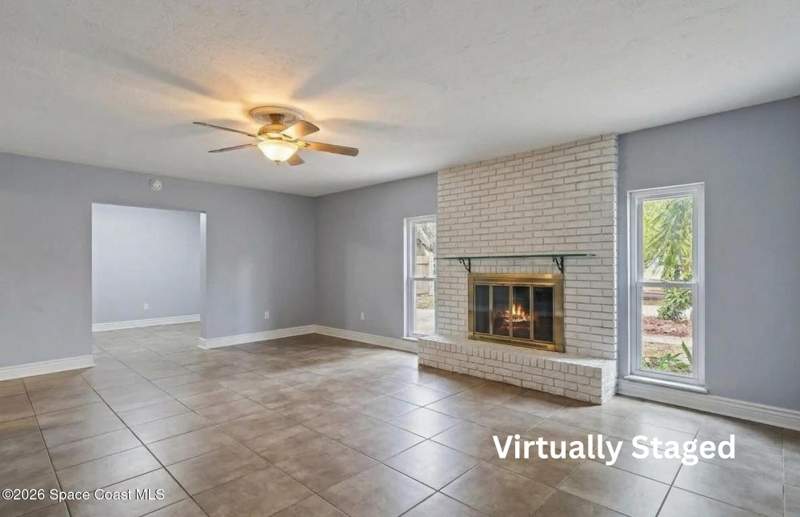3 bedroom Single Family Residence at 4109 Sweet Bay Drive, Spruce Hills 1st Addn To, Mims — photo 5