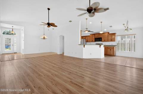 2180 Spring Creek Circle, Palm Bay FL - photo 15 of 41