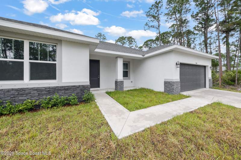 4 bedroom Single Family Residence at 170 Silver Frost Street, Port Malabar Unit 25, Palm Bay — photo 5