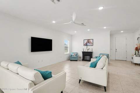1030 Grapefruit Road, Palm Bay FL - photo 8 of 27