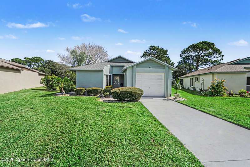 2 bedroom Single Family Residence at 365 Cypress Point Drive, Lake Pointe Suntree Pud Stage 10 Tract 6, Melbourne — photo 1