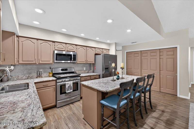 4 bedroom Single Family Residence at 2960 Jacaranda Trail, Hickory Trails Sec 2, Titusville — photo 4
