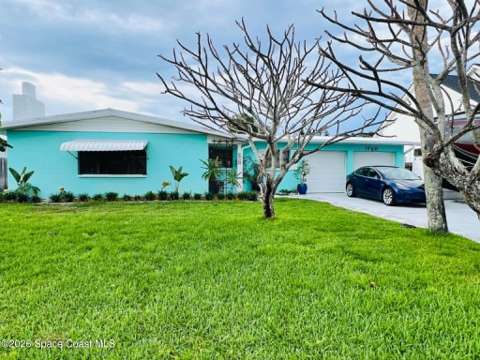 1720 Richardson Road, pool for sale in Merritt Island