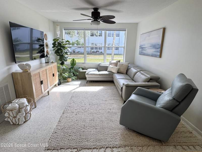 3 bedroom Stock Cooperative at 200 Bounty Street #A2-104, Merritt Island Co-Op Apts Inc, Merritt Island — photo 4