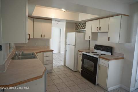 2153 Tappan Zee Lane, Palm Bay FL - photo 11 of 44