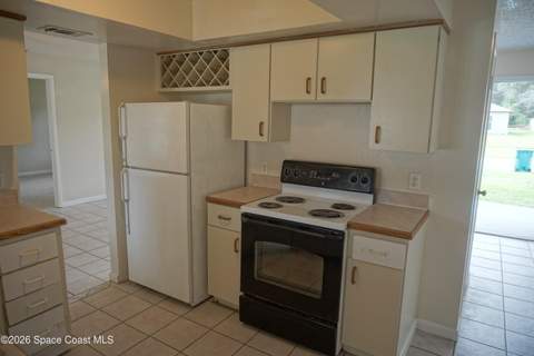2153 Tappan Zee Lane, Palm Bay FL - photo 12 of 44