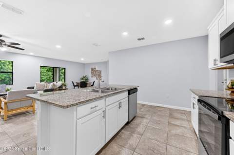 740 Acadia Court, Palm Bay FL - photo 11 of 41
