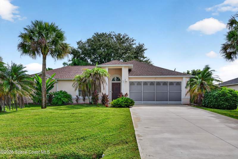 3 bedroom Single Family Residence at 621 Seven Gables Circle, Port Malabar Unit 50, Palm Bay — photo 2