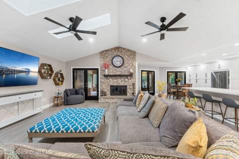 2053 Appaloosa Lane, Melbourne FL - photo 12 of 52