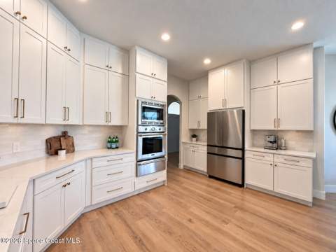 329 Sandhurst Drive, Melbourne FL - photo 9 of 30