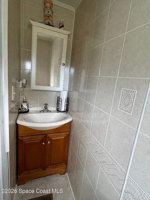 1020 Laurel Court, Palm Bay FL - photo 20 of 34