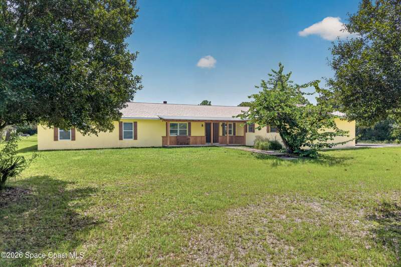 4 bedroom Single Family Residence at 1705 Atz Road, Malabar, Malabar — photo 3