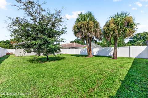 3355 Royal Oak Drive, Titusville FL - photo 7 of 30