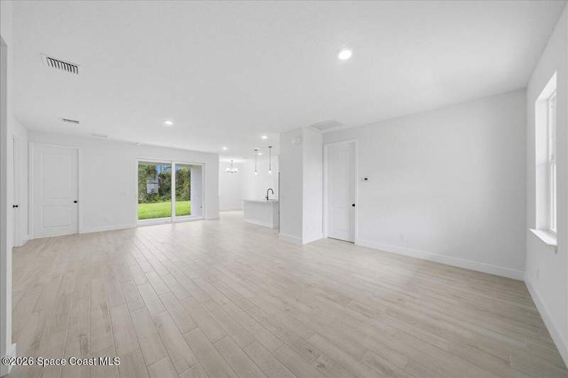 4 bedroom Single Family Residence at 1001 Tide Road, Port Malabar Unit 17, Palm Bay — photo 5