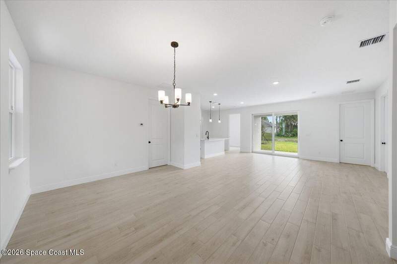 4 bedroom Single Family Residence at 3373 Fitzpatrick Avenue, Port Malabar Unit 30, Palm Bay — photo 5