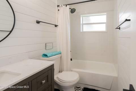 1228 Yacht Club Boulevard, Indian Harbour Beach FL - photo 17 of 43
