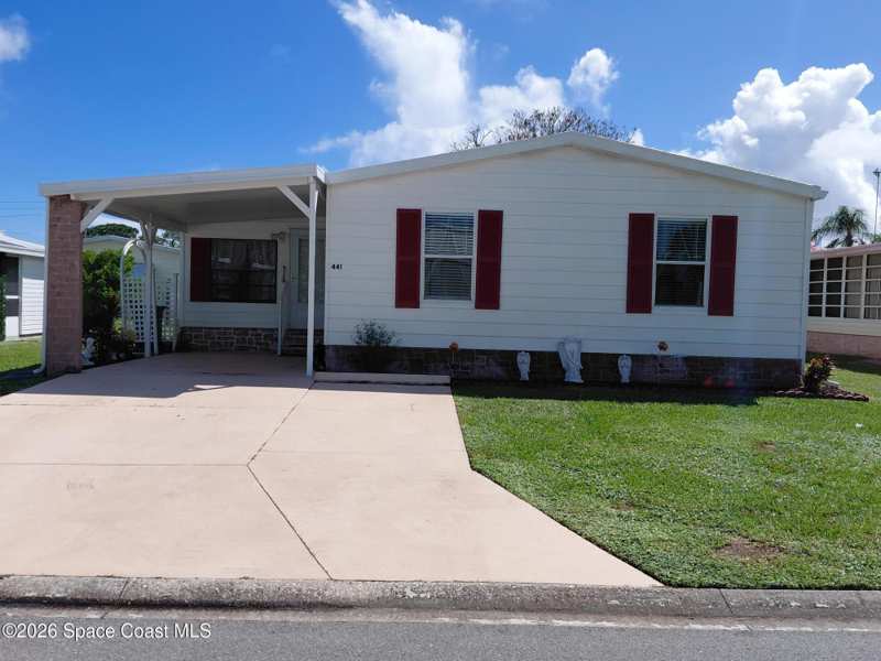 2 bedroom Single Family Residence at 441 E Puffin Drive #2, Barefoot Bay Mobile Home Subd Micco Florida Unit O, Barefoot Bay — photo 1