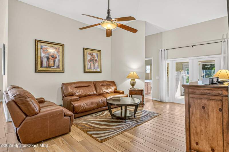 3 bedroom Single Family Residence at 7127 Broderick Drive, Heritage Isle Pud Phase 3, Melbourne — photo 4