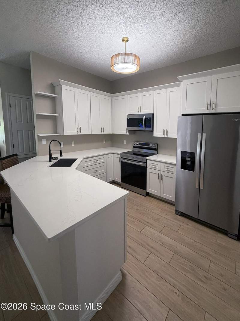 4 bedroom Single Family Residence at 2491 Stratford Pointe Drive, Stratford Pointe Phase 4, West Melbourne — photo 3