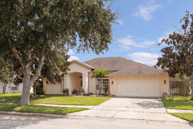 4 bedroom Single Family Residence at 4205 Long Leaf Drive, Pineda Crossing Phase III, Melbourne — photo 1