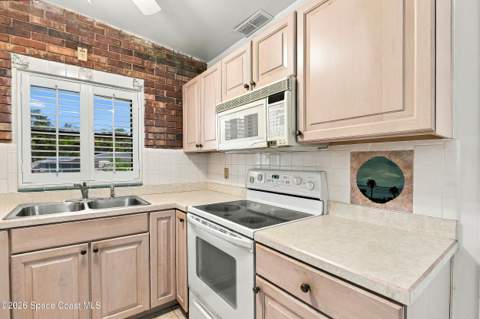 15 Knollwood Drive, Rockledge FL - photo 11 of 22