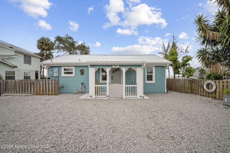 3 bedroom Single Family Residence at 8815 Us-1, Micco, Micco — photo 3