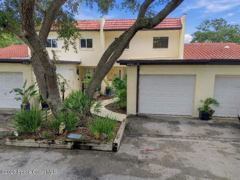 2 bedroom Townhouse at 8752 Cocoa Court, Ocean Woods Stage 3-B, Cape Canaveral — photo 3