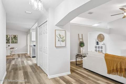 982 Nixon Circle, Palm Bay FL - photo 7 of 53