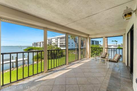 190 Escambia Lane #204, Cocoa Beach FL - photo 24 of 41