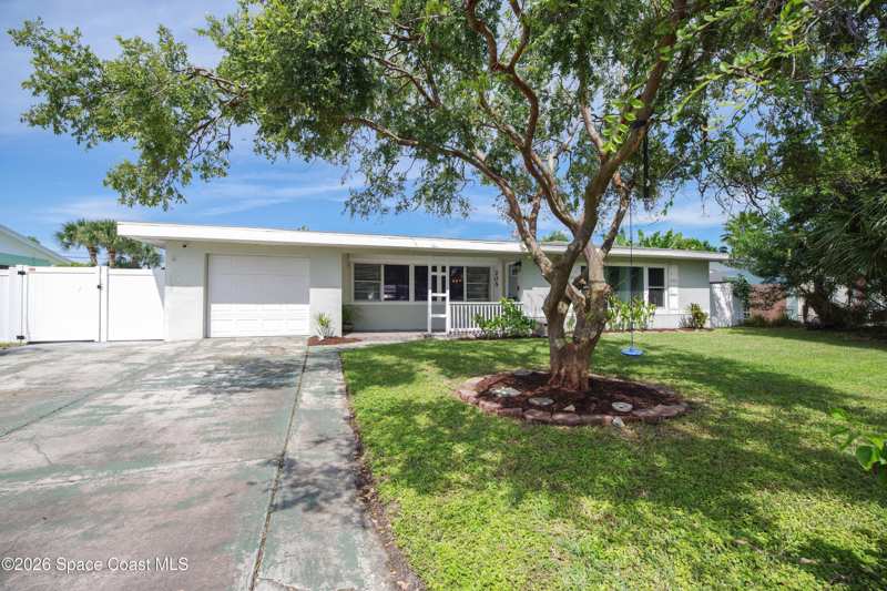 4 bedroom Single Family Residence at 205 SE 2nd Street, S Patrick Shores 4th Sec, Satellite Beach — photo 1