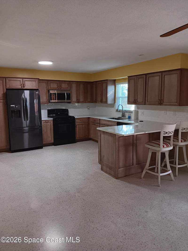 3 bedroom Single Family Residence at 285 Hickory Avenue, Carlton Groves Subd Unit 2 Sec 1, Merritt Island — photo 3