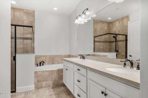 7853 Loren Cove Drive, Melbourne FL - photo 15 of 40