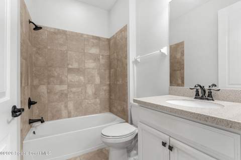 7853 Loren Cove Drive, Melbourne FL - photo 20 of 40