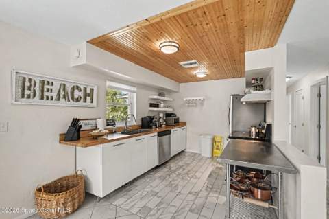 302 5th Avenue, Melbourne Beach FL - photo 16 of 34